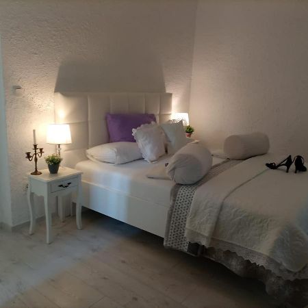 Apartment Jozefina Porec Ngoại thất bức ảnh